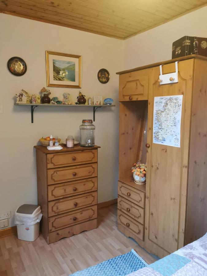 Catherine'S Lair A Quiet Peaceful Homestay Westport Bagian luar foto